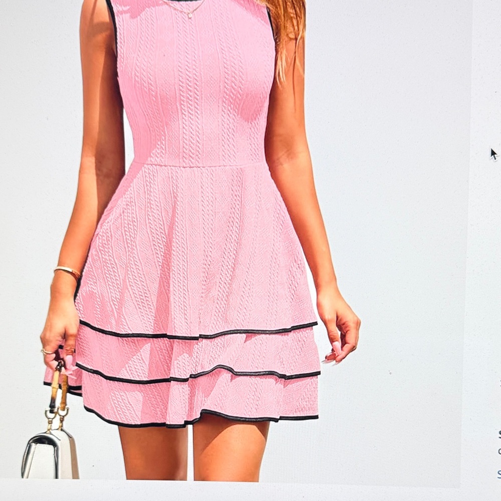 Sleeveless Pink Mini Dress with Contrast Trim